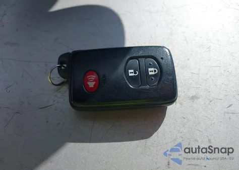 2011 Toyota Prius Two from USA, damaged, VIN JTDKN3DU9B5322456